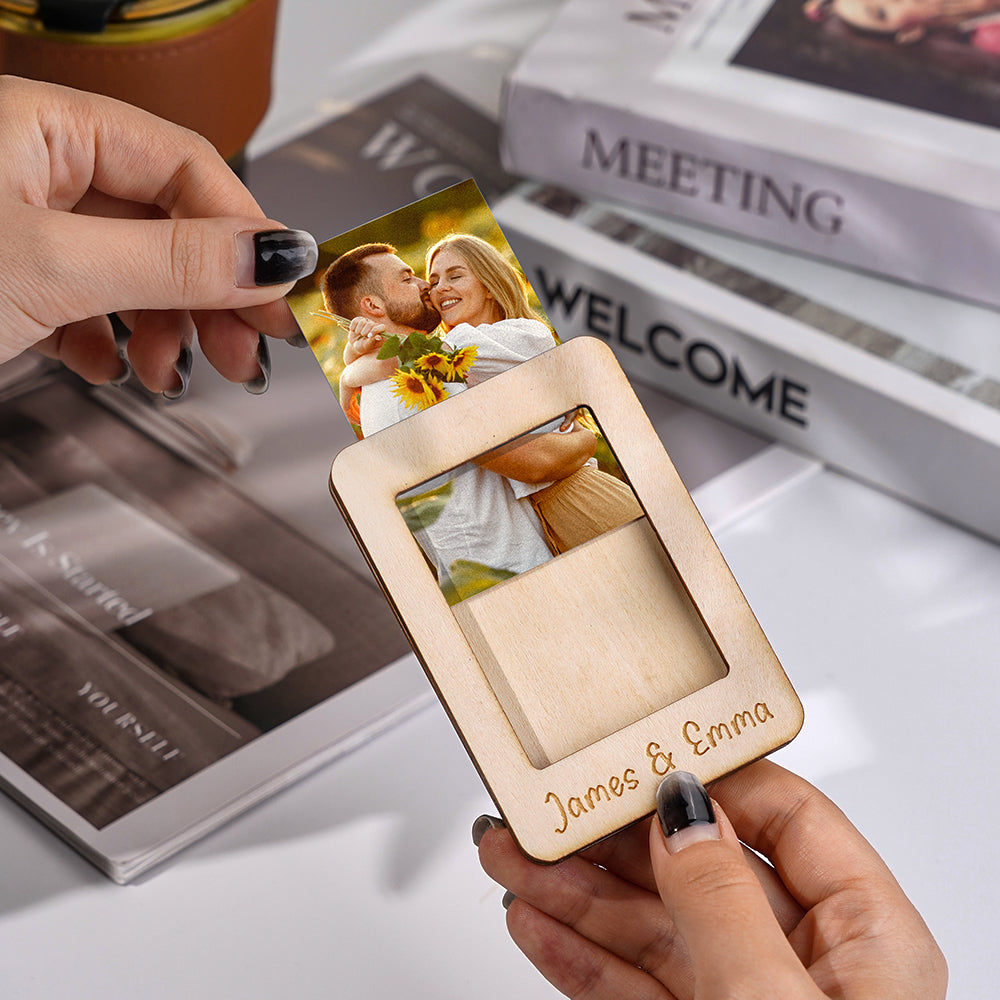 Multiple size options available for the personalised photo clip.