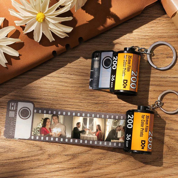 Size and detail view of the personalised camera film roll keyring (25×100mm frame) – multiphoto keychain perfect for weddings and graduations