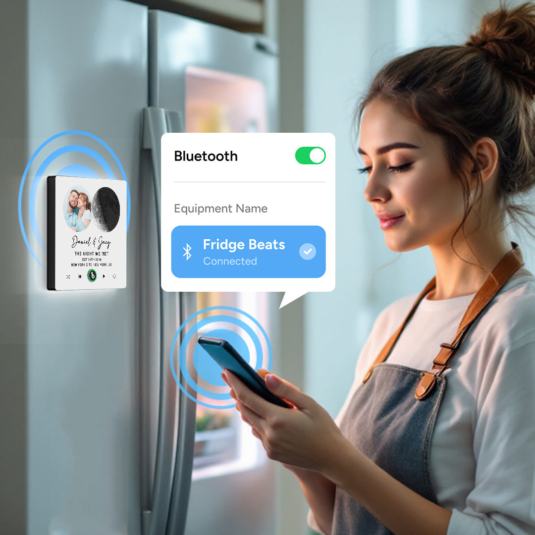 FridgeBeats Frameless 4.0 showing the slim frameless profile and USB charge port, personalised music magnet with 30‑minute charge and 4–6 hour battery life