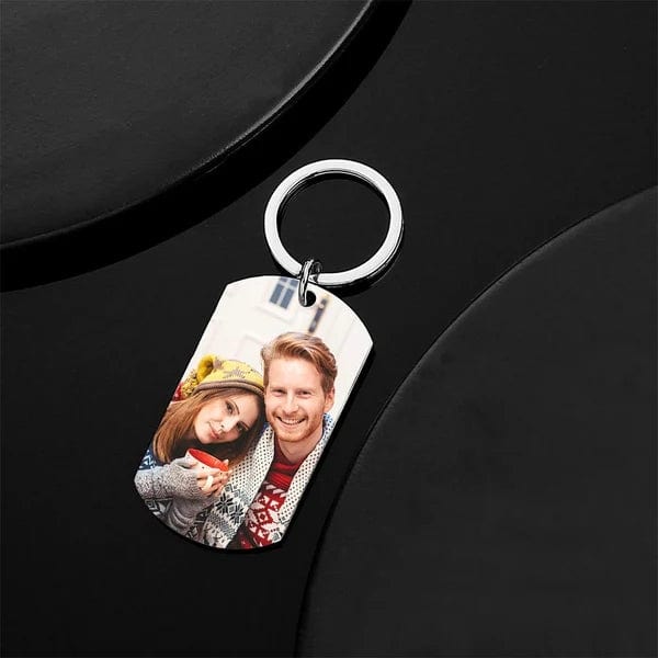 Engraved tag keyring attached to keys, minimalist metal design — custom wedding date keyring and everyday keepsake for couples
