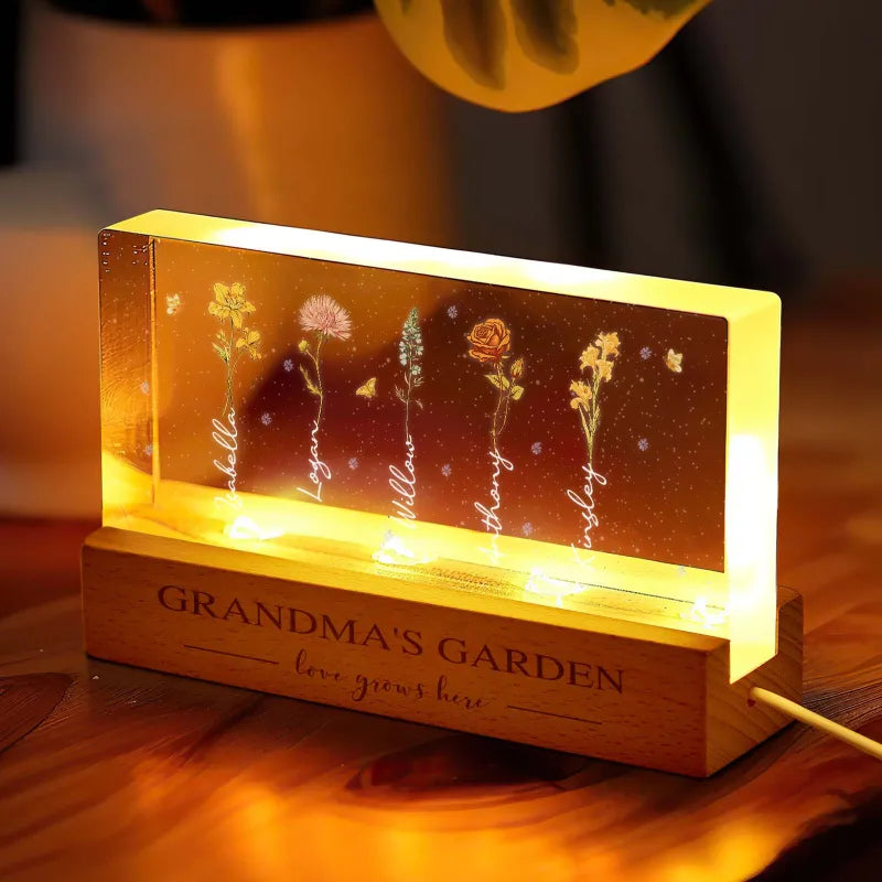 Crystal-clear acrylic edge and laser-etched flower detail on personalised Grandma night light