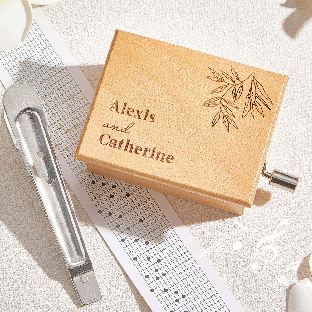 Custom Text Hand-Cranked Paper Strip Music Box – 15-Note Movement with 2 Pre-Printed Melodies (15 Seconds Each)