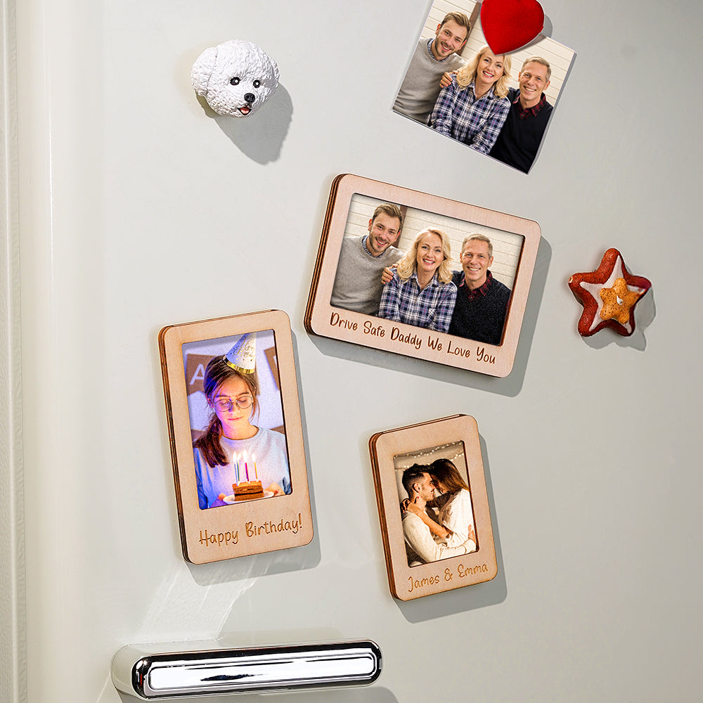 Engraving option shown on the frame for a personalised keepsake.