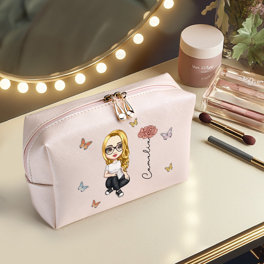 Premium PU leather texture and sturdy zipper detail on personalised make-up bag — durable custom cosmetic pouch