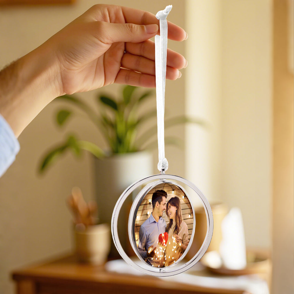 Detail shot of the hanging loop attached to the ornament for secure rear-view mirror mounting.