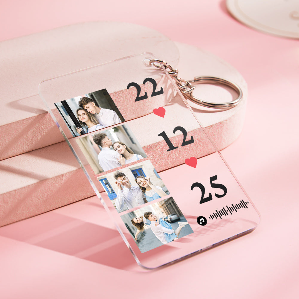 Gift box with scannable music photo plaque, personalised keychain and lamp holder – ready-to-gift personalised music present