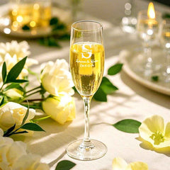 Personalized Bride and Groom Wedding Champagne Flutes Gift for Newlyweds