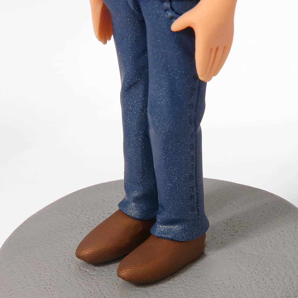 Detailed shot of engraved base with custom text on the bobblehead — engraved bobblehead keepsake, personalised gift for him