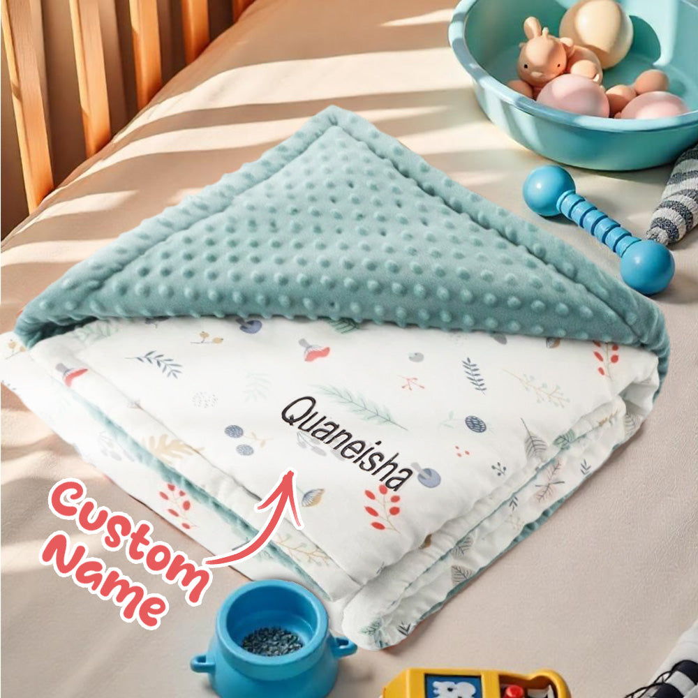 Close-up of the embroidery thread and fabric weave on the name detail.