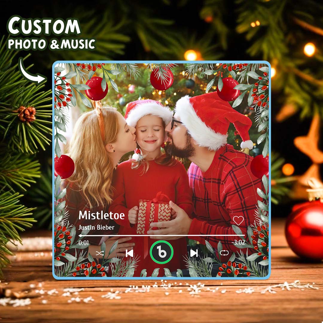 Detail of high-resolution family photo printed on a FridgeBeats framed magnet — elegant kitchen keepsake and conversation piece