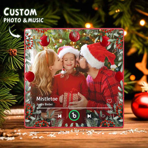 FridgeBeats Framed Personalized Family Photo Music Fridge Magnet Christmas Gifts for Family Custom Music Magnets Can Play Songs