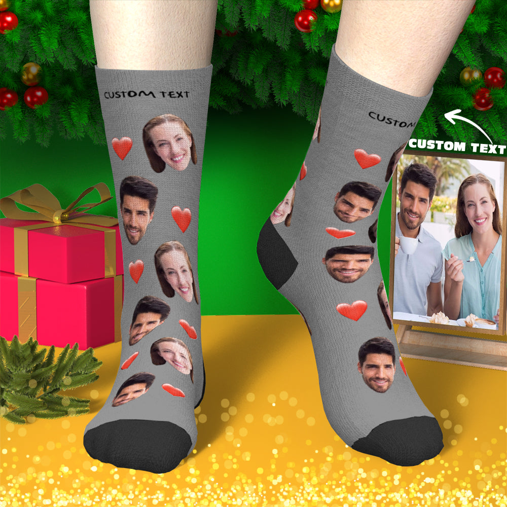 Kids, women and men size personalised socks laid out to compare lengths and sole measurements for easy sizing