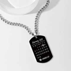 Personalized Engraved Photo Necklace With Personalized Calendar Perfect Anniversary Gifts For Lover