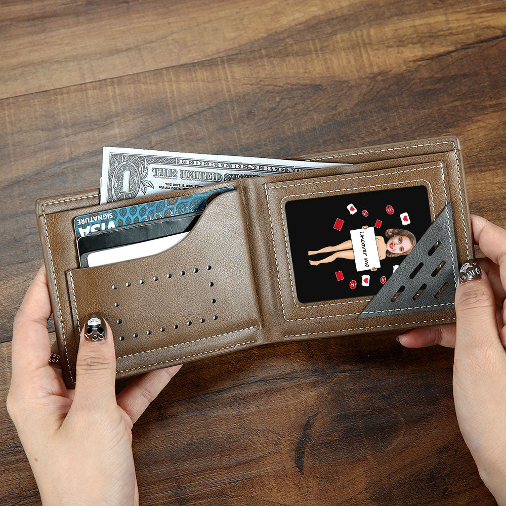 Close-up of personalised AR VR 3D card featuring a customisable head and hairstyle, high-quality plastic construction and visible QR code for instant web-based AR