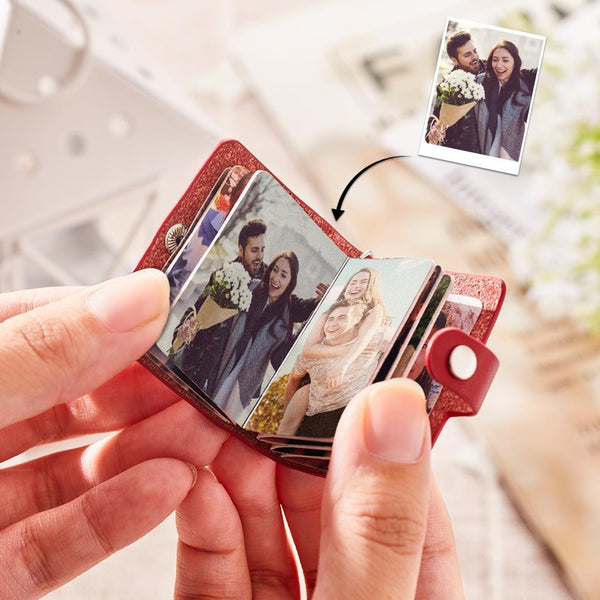 Single personalised leather photo keychain displayed on white background — discreet suitcase-style design for photographic prints, a perfect Mothers Day or romantic gift