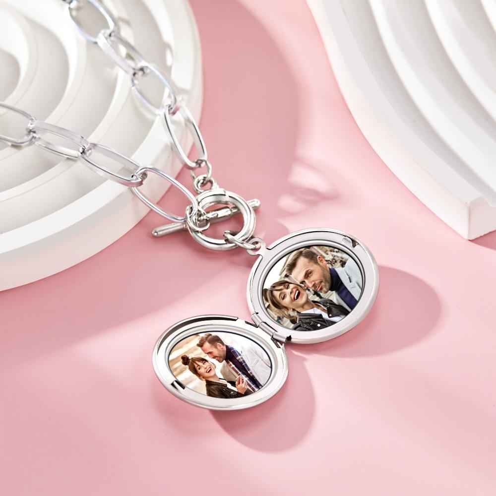 Personalized Photo Elegant Necklace Engraved Pendant Chain Necklace for Her