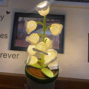 Crochet Handmade Lily Potted Plant Light Lamp Knitted Flower Decoration Home Decor Gifts