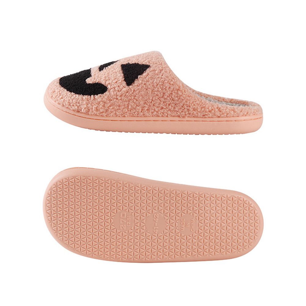 Durable TPR sole of Halloween Pumpkin Slippers with non‑slip tread detail for indoor use and simple wipe‑clean maintenance