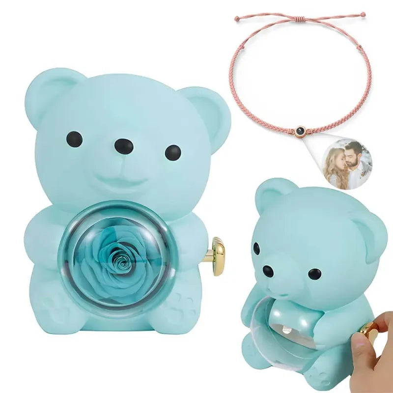 Pendant scale and size reference 1.8 × 1.8 cm for the personalised photo projection charm – subtle, intimate keepsake