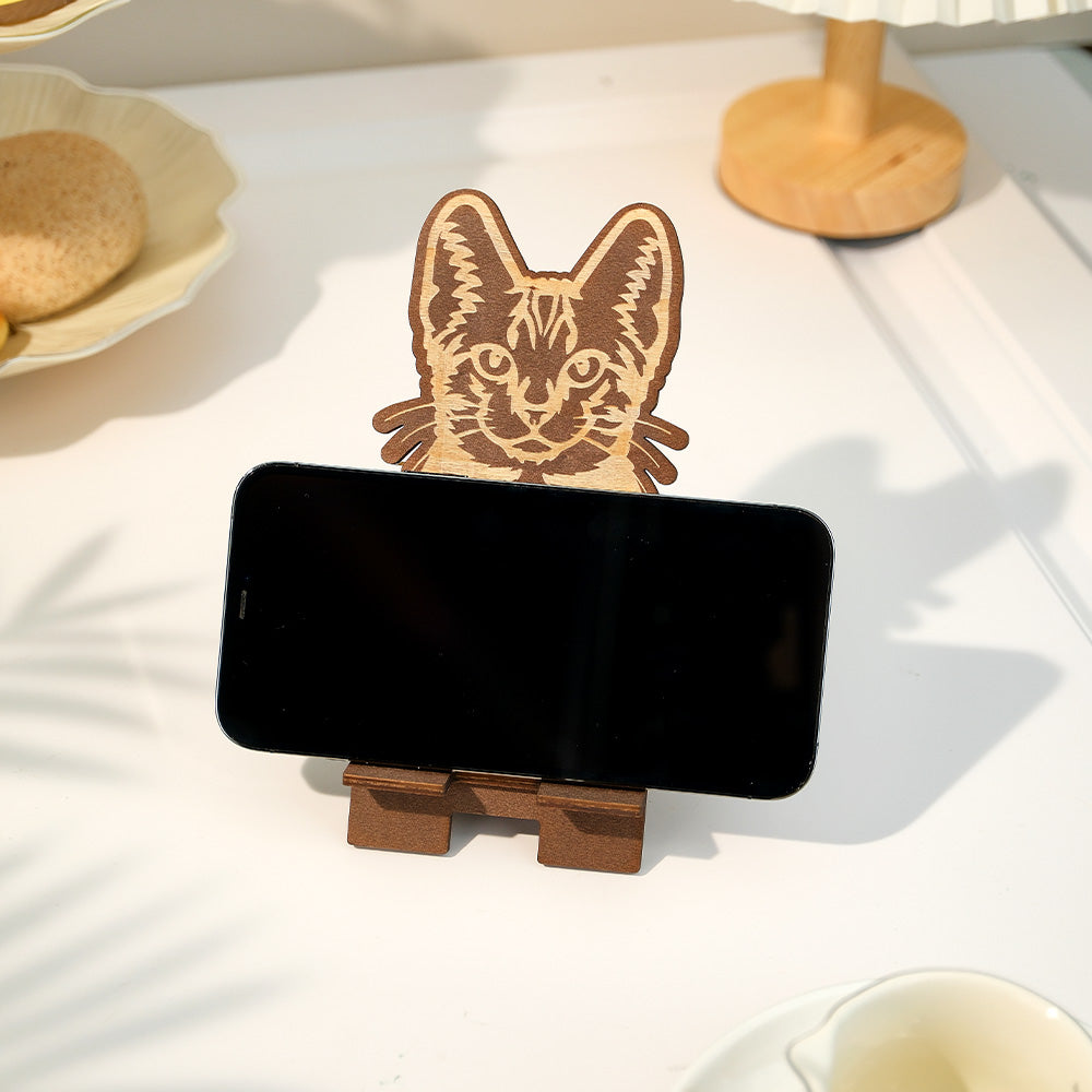 Natural wood grain with personalised engraving on pet portrait stand