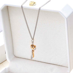 Trendy Hug Pendant Necklace for Women – Romantic Valentine's Day Jewelry Gift