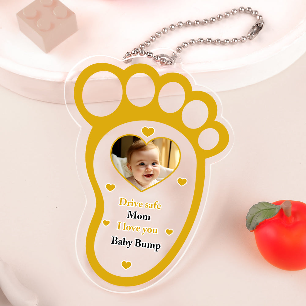 Detail of the smooth edge and clear finish on the personalised acrylic car mirror hanger.