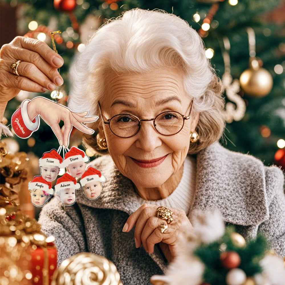 A Christmas gift for grandma made with her grandson's portrait.