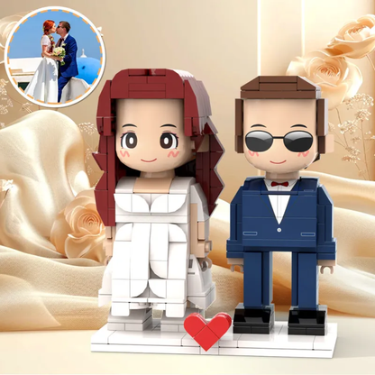 Customised full‑body 2‑person Duddu brick figures – personalised couple keepsake in Light Nougat skin, front view