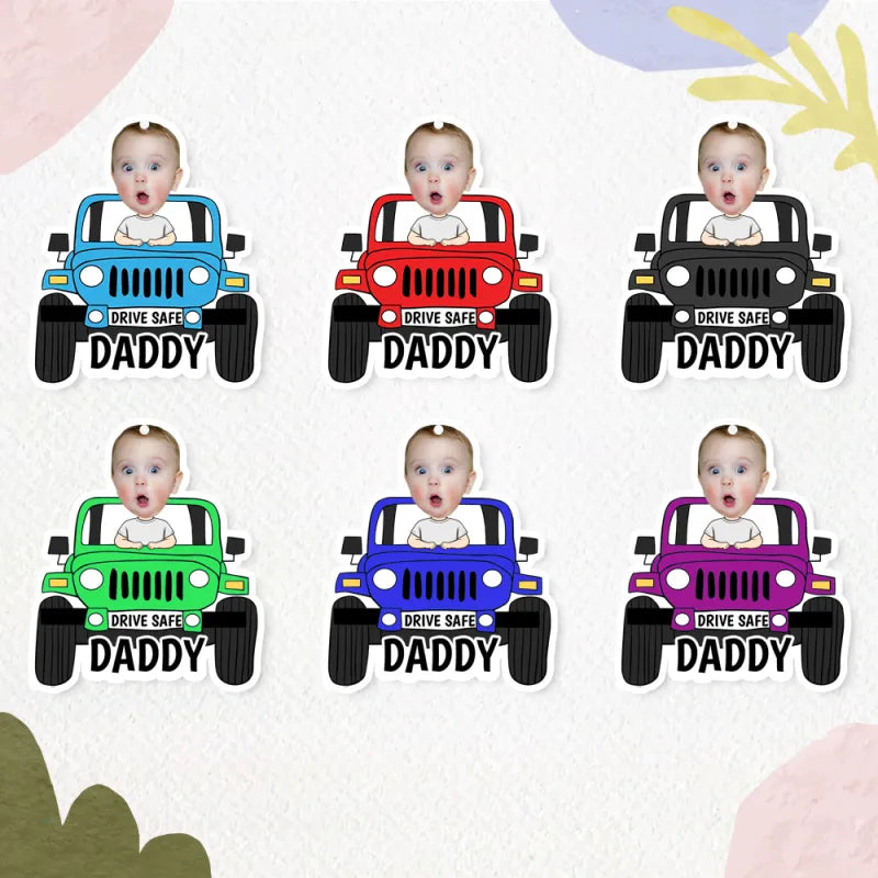 Gift-ready personalised car air freshener in felt, ideal for Father’s Day.