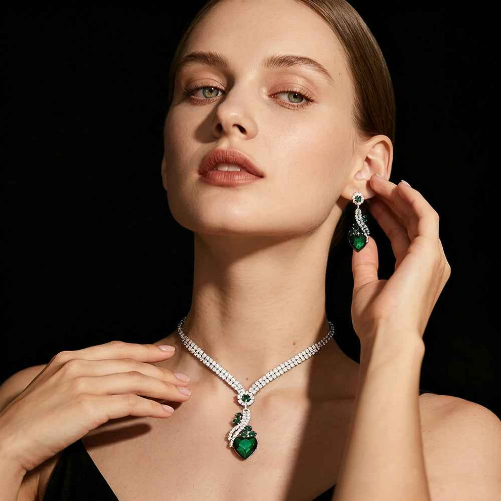 Elegant bridal rhinestone heart necklace and earrings set