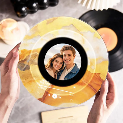 Detail of glossy vinyl-style grooves and clear acrylic edge with wooden base – premium personalised vinyl record plaque craftsmanship