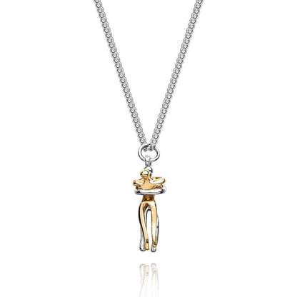 Trendy Hug Pendant Necklace for Women – Romantic Valentine's Day Jewelry Gift