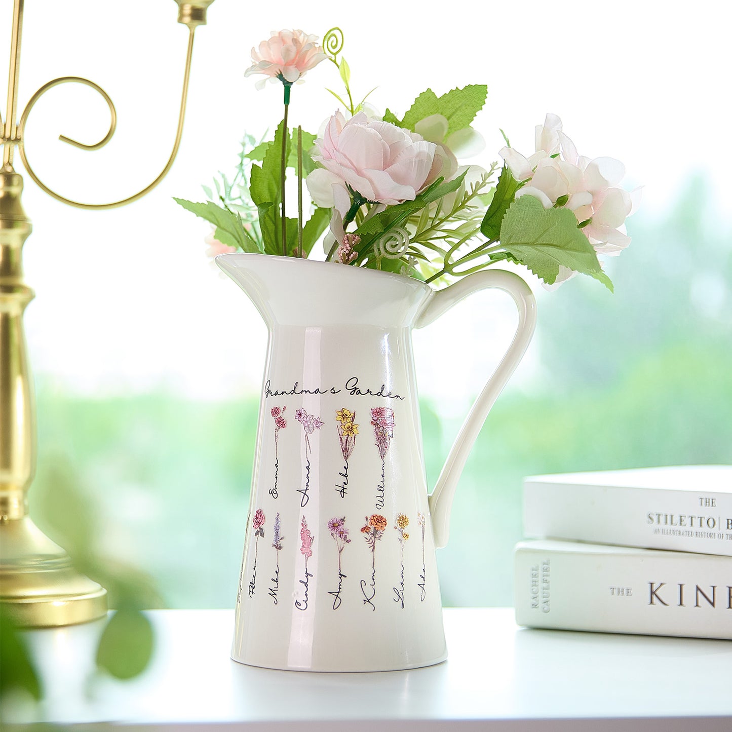 Personalised Birth Flower Ceramic Vase - Custom Home Decor Gift for Mum & Grandma