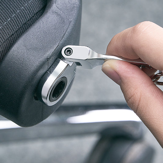 Personalised ratchet wrench keyring with engraved name close-up, stainless steel 10mm mini tool keychain gift for him