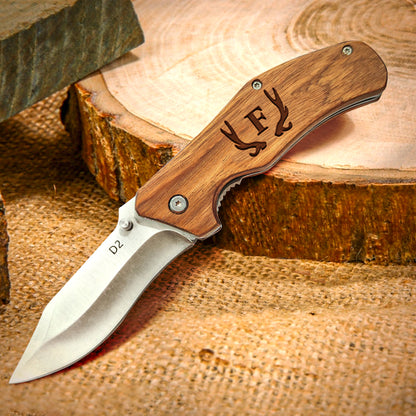 Personalised Pocket Knife with Custom Engraving - Unique Groomsmen Gifts