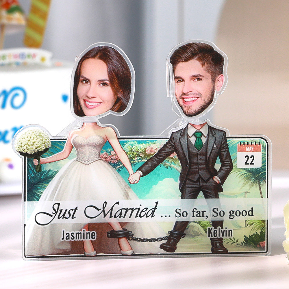 Personalised Face Newlywed Couple Shaking Head Standee | Fun Wedding Gift