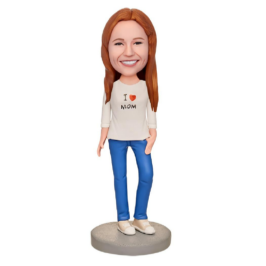 Handmade I Love My Mum personalised bobblehead with engraved text on the base, polymer clay custom bobblehead gift for mum — perfect personalised Mother's Day gift (UK & Australia)