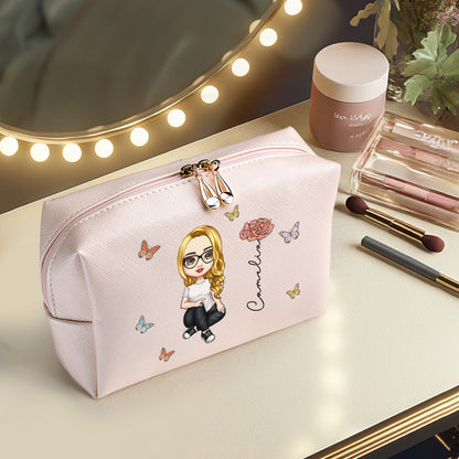 Premium PU leather texture and sturdy zipper detail on personalised make-up bag — durable custom cosmetic pouch