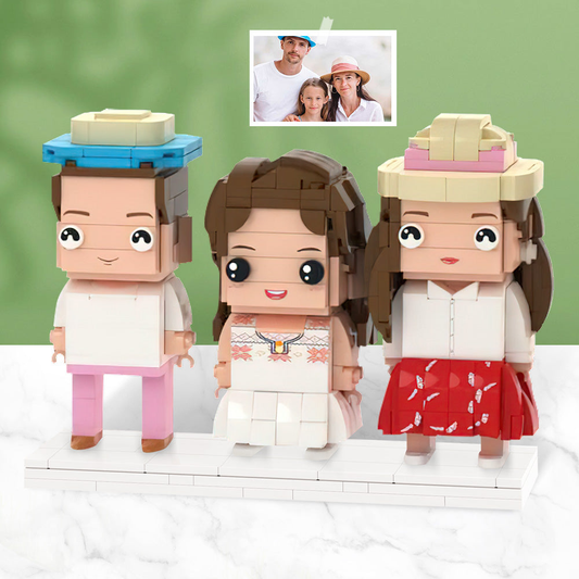 Custom Brick Figures personalised three-person family gift set recreated from photos, handcrafted ABS mini family keepsake capturing hairstyles, expressions and outfits