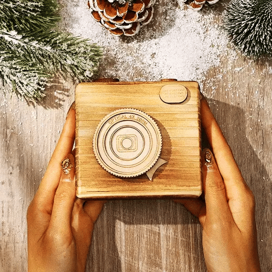 Vintage Wooden Camera Box Keychain - Personalised Film Roll Holder & Photography Gift