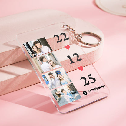 Gift box with scannable music photo plaque, personalised keychain and lamp holder – ready-to-gift personalised music present