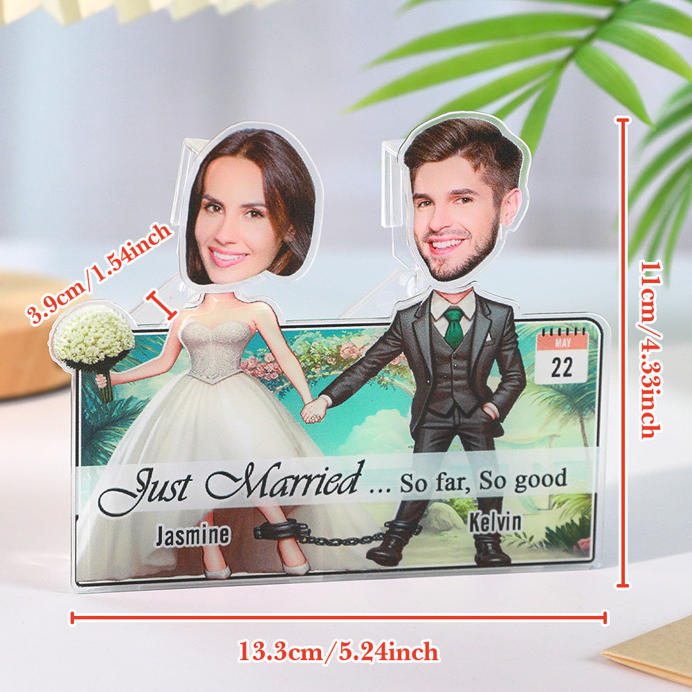 Personalised Face Newlywed Couple Shaking Head Standee | Fun Wedding Gift