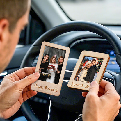 Three size options for the personalised photo frame: 6.5x9.5 cm, 7.5x13 cm and 9x13 cm.