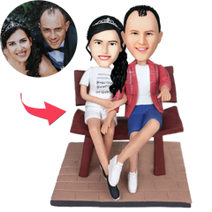 Custom Couple Bobblehead with Engraved Text - Personalised Gift