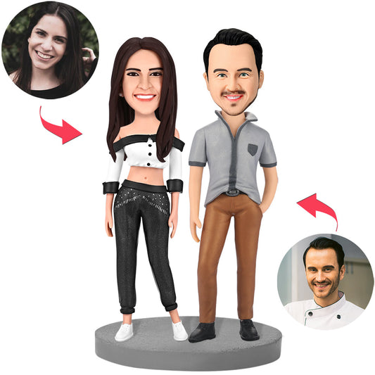 Modern personalised couple bobblehead in polymer clay – customised portrait heads with engraved base, stylish wedding or anniversary keepsake