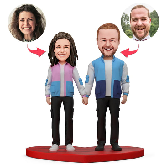 Sports-style personalised couple bobblehead in polymer clay with customised heads and engraved text on the base, a custom bobblehead gift perfect for sports fans in the UK and Australia