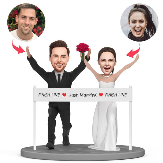 Groom & Bride Marathoner personalised bobblehead in polymer clay with engraved text — custom head from your photos, marathon runner keepsake
