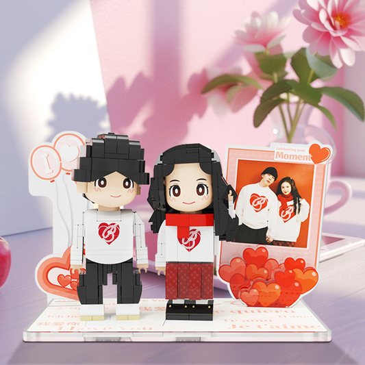 Full‑body customised 2‑person Duddu brick figures side‑by‑side — personalised couple photo gift for Valentine's or anniversary, light nougat ABS