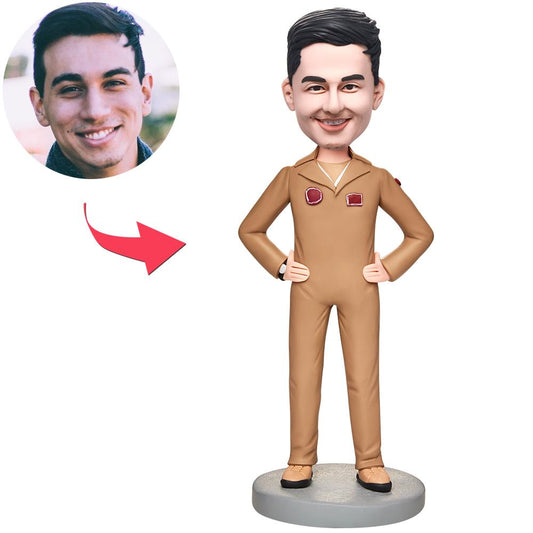 Personalised army soldier bobblehead with engraved base and custom head sculpt – bespoke military figurine ideal for army graduation, homecoming or memorial gifts