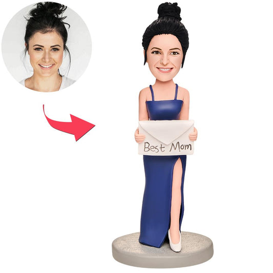 Fashion Mum personalised polymer clay bobblehead with engraved text on the base, customised head from your photo and stylish outfit — perfect personalised mum gift for the UK and Australia